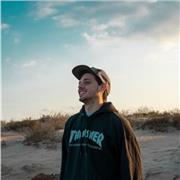 Profesor de Diseño Gráfico ofrece clases de todos los níveles